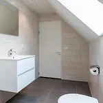 Bos Met Hottub & Sauna | 8 Personen - Valley بيت للعطل