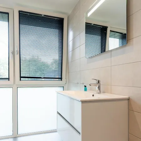 Bos Met Hottub & Sauna | 8 Personen