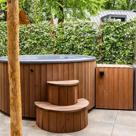 別荘 Bos Met Hottub & Sauna | 8 Personen