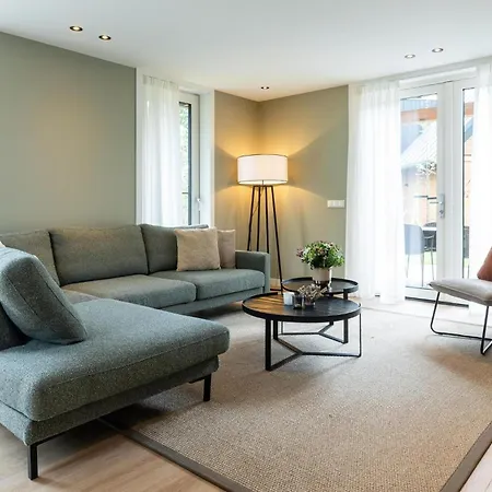 Vakantiehuis Bos Met Hottub & Sauna | 8 Personen *