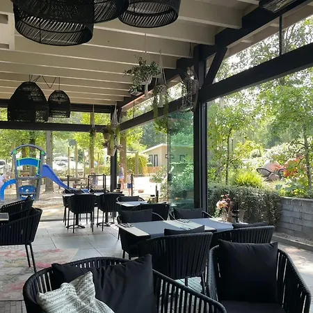 Bos Met Hottub & Sauna | 8 Personen Vakantiehuis *