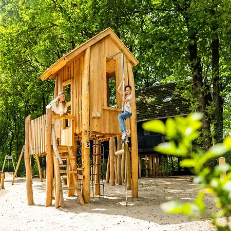 Bos Met Hottub & Sauna | 8 Personen Vakantiehuis *