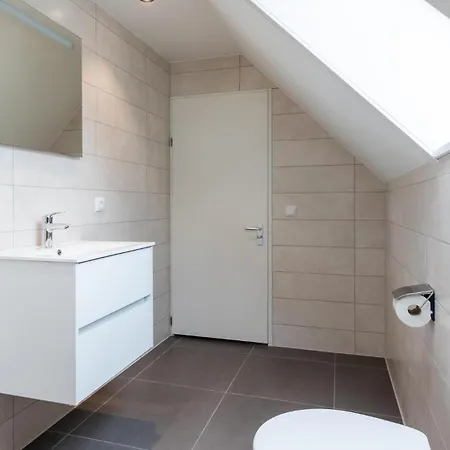 Bos Met Hottub & Sauna | 8 Personen 別荘 Wekerom