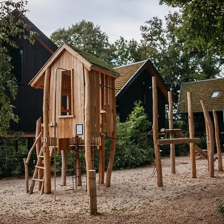 Bos Met Hottub & Sauna | 8 Personen *