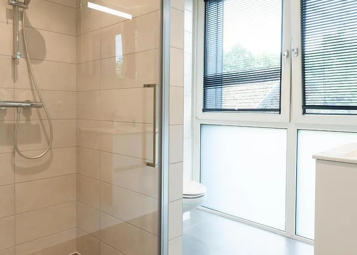 Bos Met Hottub & Sauna | 8 Personen - Valley בית נופש Wekerom