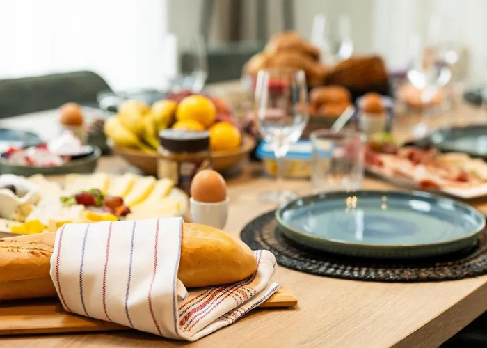 Bos Met Hottub & Sauna | 8 Personen - Valley Wekerom