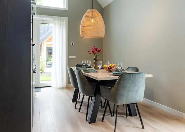 Tatil Evi Bos Met Hottub & Sauna | 8 Personen - Valley