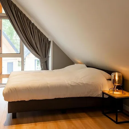 Bos Met Hottub & Sauna | 8 Personen - Valley *