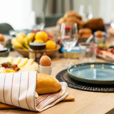 Bos Met Hottub & Sauna | 8 Personen - Valley Wekerom